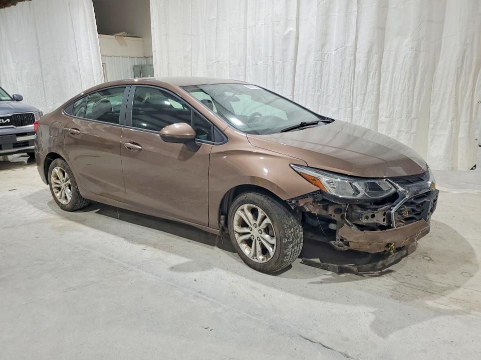 2019 Chevrolet Cruze მანქანა იყიდება აუქციონზე, vin: 1G1BC5SM1K7137223, აუქციონის ნომერი: 60211796