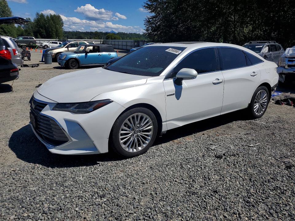 62680866 :رقم المزاد ، 4T1C21FB0LU015600 vin ، 2020 Toyota Avalon مزاد بيع