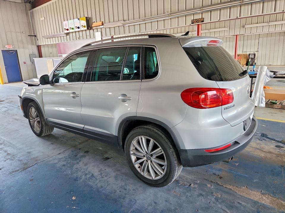 Продажа на аукционе авто 2012 Volkswagen Tiguan, vin: WVGAV7AX5CW527068, номер лота: 59378926