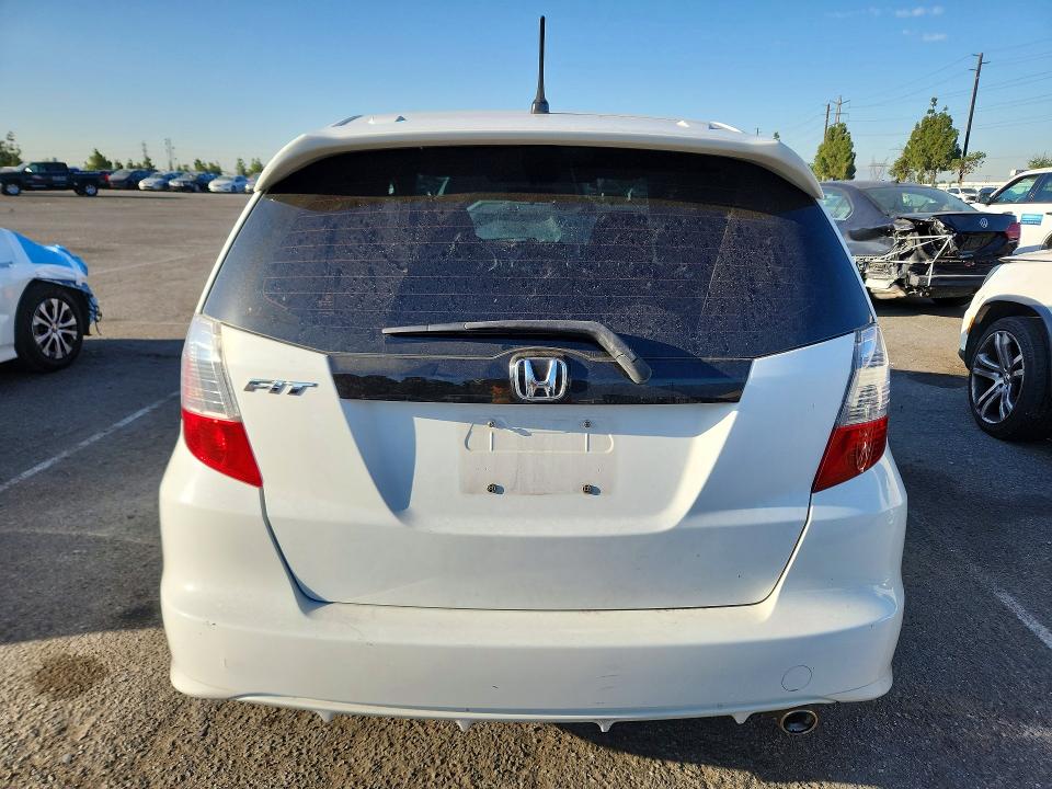 2010 Honda Fit მანქანა იყიდება აუქციონზე, vin: JHMGE8H41AC016745, აუქციონის ნომერი: 60997576