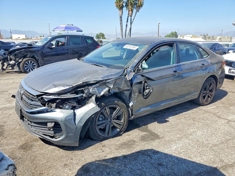 63012266 :رقم المزاد ، 3VW7M7BU0NM005454 vin ، 2022 Volkswagen Jetta مزاد بيع
