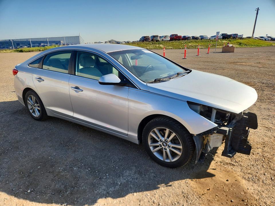 2015 Hyundai Sonata მანქანა იყიდება აუქციონზე, vin: 5NPE24AF8FH191043, აუქციონის ნომერი: 63186726