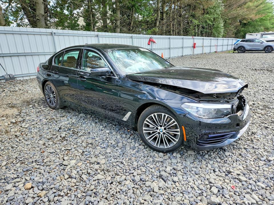 2019 Bmw 540 მანქანა იყიდება აუქციონზე, vin: WBAJE7C55KWW38831, აუქციონის ნომერი: 62983766