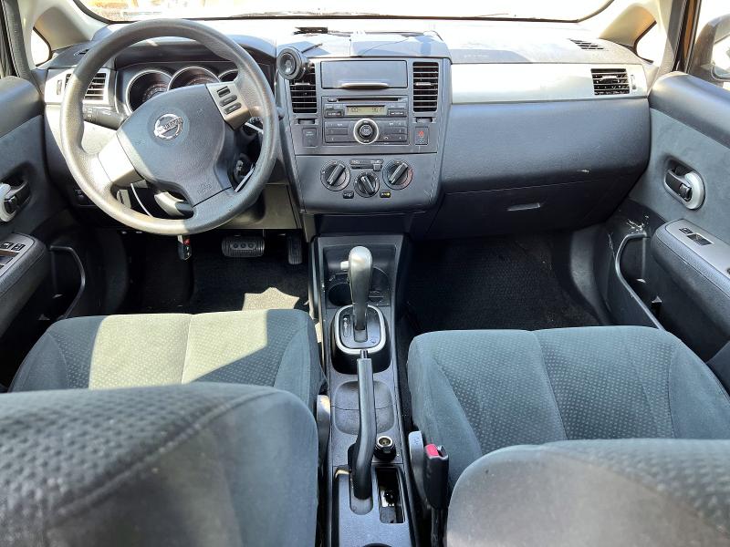 62358526 :رقم المزاد ، 3N1BC1CP6BL406470 vin ، 2011 Nissan Versa مزاد بيع
