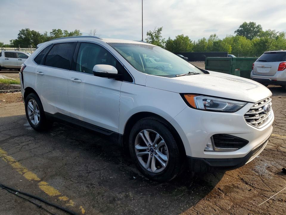 61107616 :رقم المزاد ، 2FMPK4J90KBC71117 vin ، 2019 Ford Edge مزاد بيع