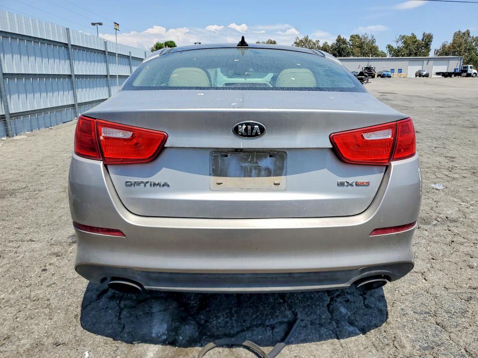 61575716 :رقم المزاد ، 5XXGN4A7XFG412842 vin ، 2015 Kia Optima مزاد بيع