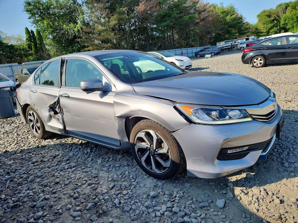 Продажа на аукционе авто 2016 Honda Accord, vin: 1HGCR2F94GA177399, номер лота: 61405106