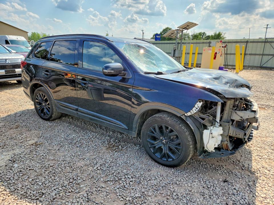 Продажа на аукционе авто 2018 Mitsubishi Outlander, vin: JA4AZ3A31JZ025906, номер лота: 59871226