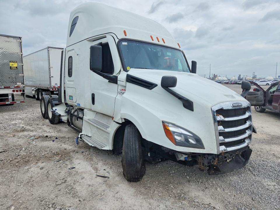 2022 Freightliner Cascadia 126 მანქანა იყიდება აუქციონზე, vin: 3AKJHHFGXNSNJ0939, აუქციონის ნომერი: 62305056