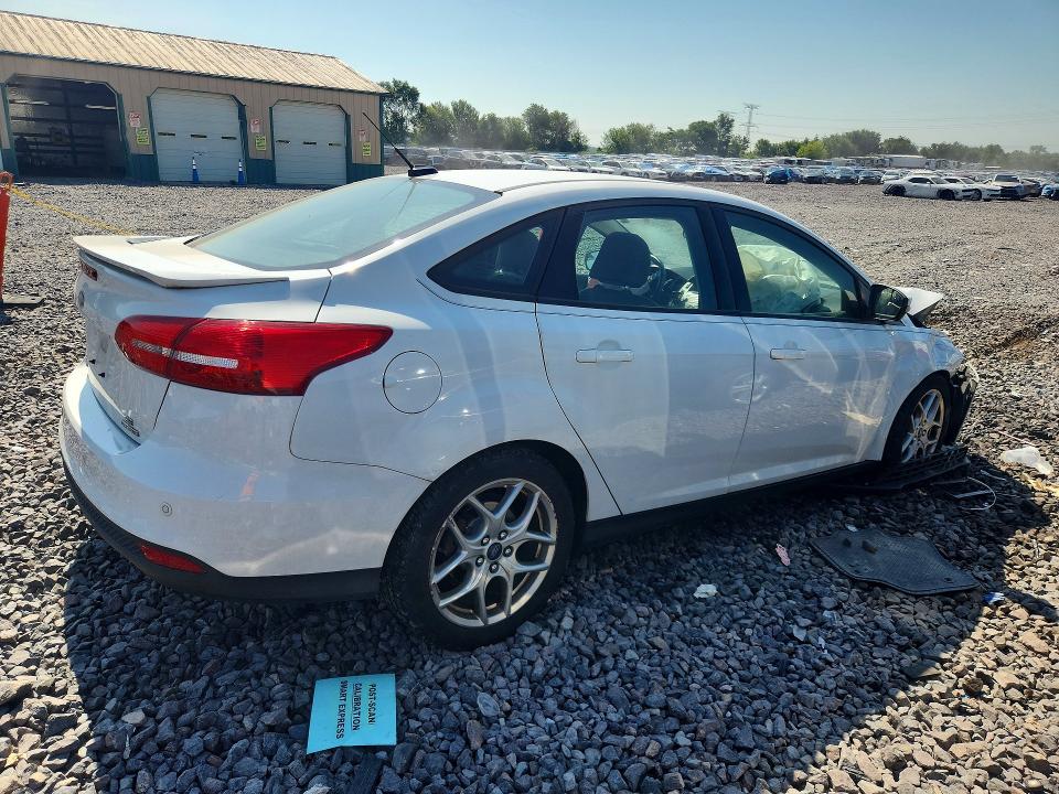 Aukcja sprzedaży 2015 Ford Focus, vin: 1FADP3F21FL322960, numer aukcji: 61011146