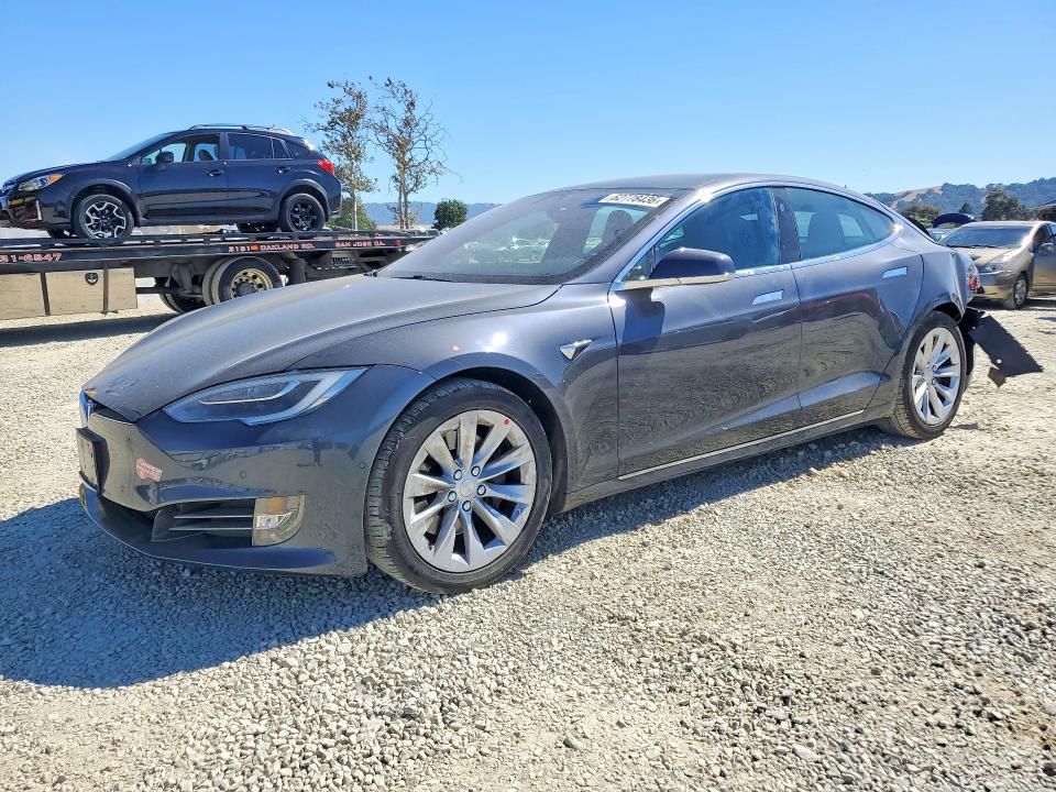 Aukcja sprzedaży 2018 Tesla Model S, vin: 5YJSA1E25JF273427, numer aukcji: 62778436