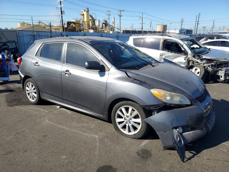 60220026 :رقم المزاد ، 2T1KU4EE3AC419119 vin ، 2010 Toyota Matrix مزاد بيع