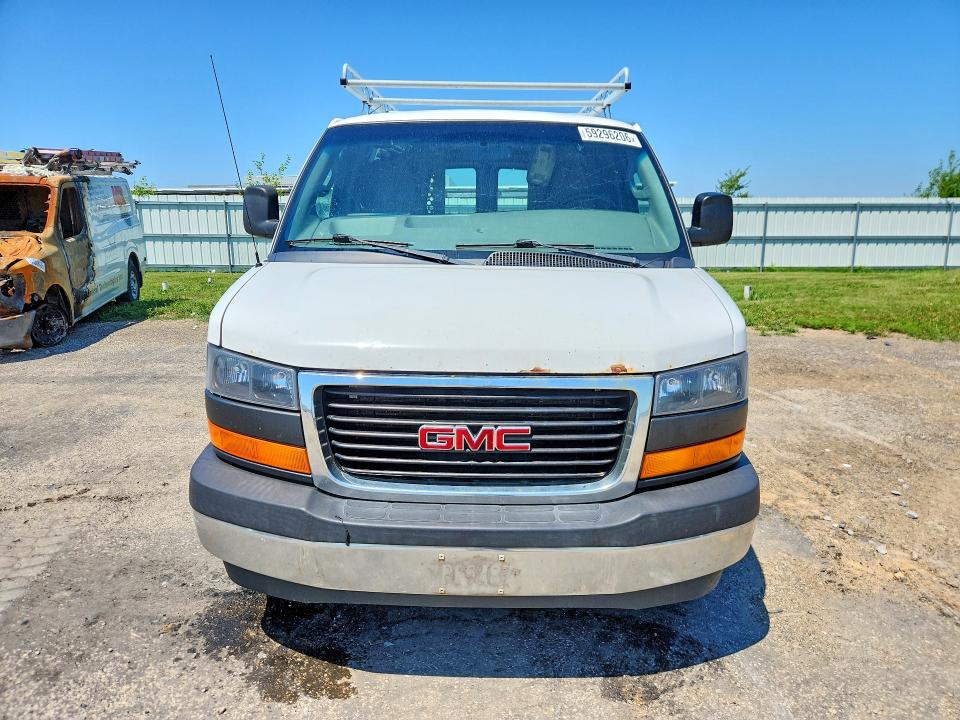59296206 :رقم المزاد ، 1GTW7AFF8H1915630 vin ، 2017 Gmc Savana مزاد بيع