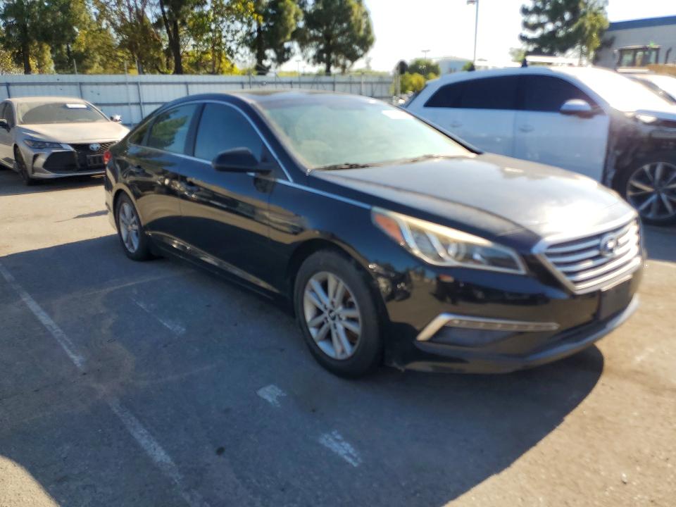 2015 Hyundai Sonata მანქანა იყიდება აუქციონზე, vin: 5NPE24AF2FH204580, აუქციონის ნომერი: 60461126