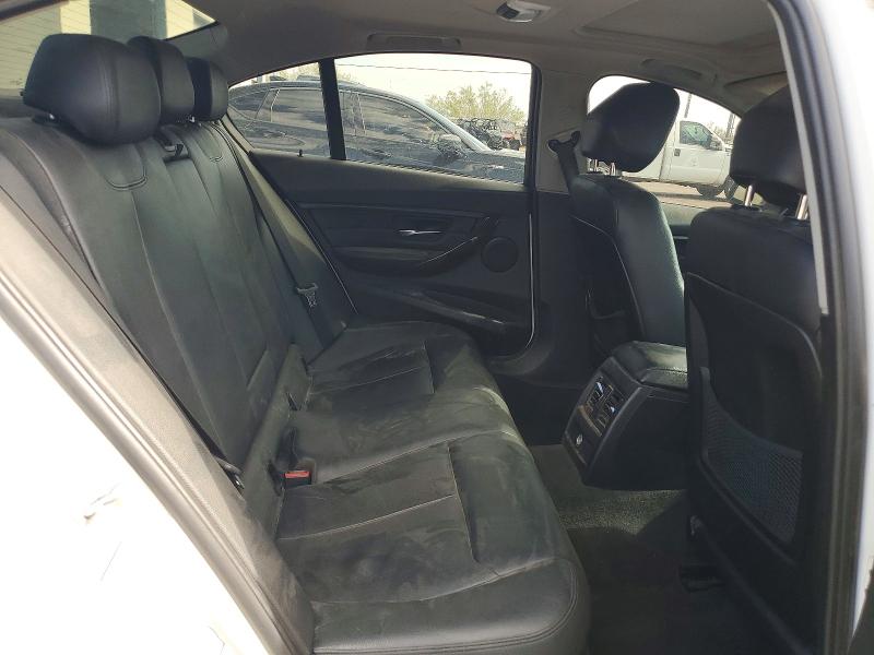 60879296 :رقم المزاد ، WBA3A5C57EP601996 vin ، 2014 Bmw 328 مزاد بيع