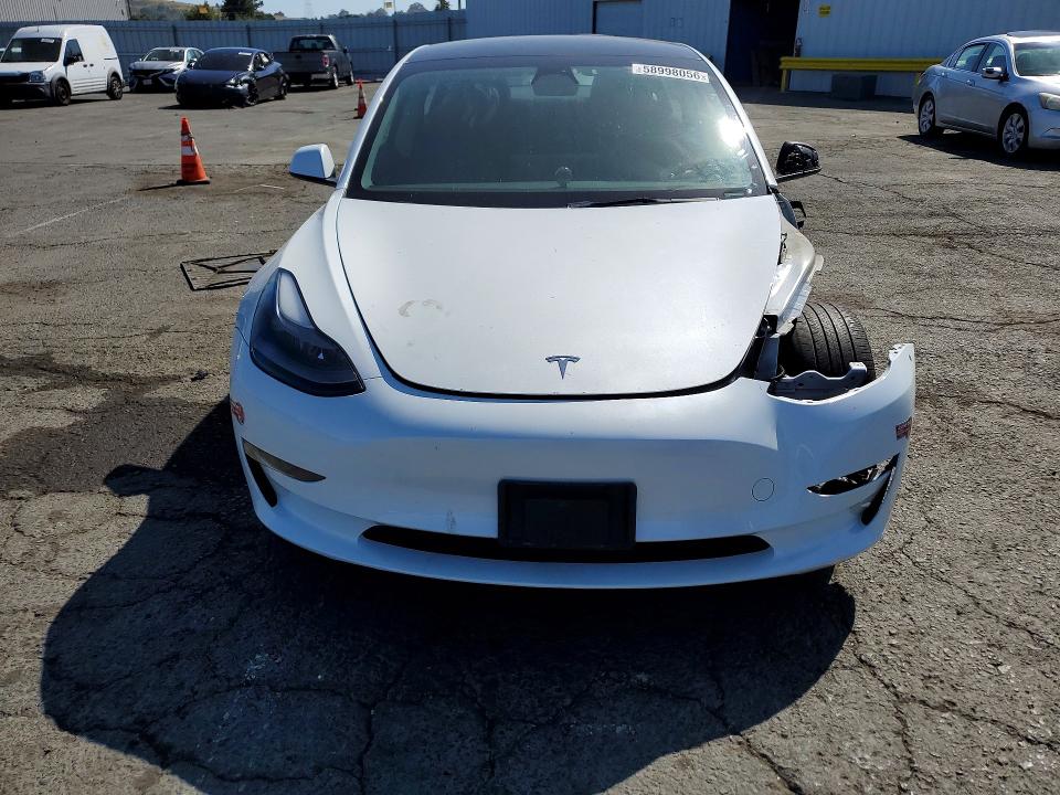 Продажа на аукционе авто 2023 Tesla Model 3, vin: 5YJ3E1EA3PF513051, номер лота: 58998056