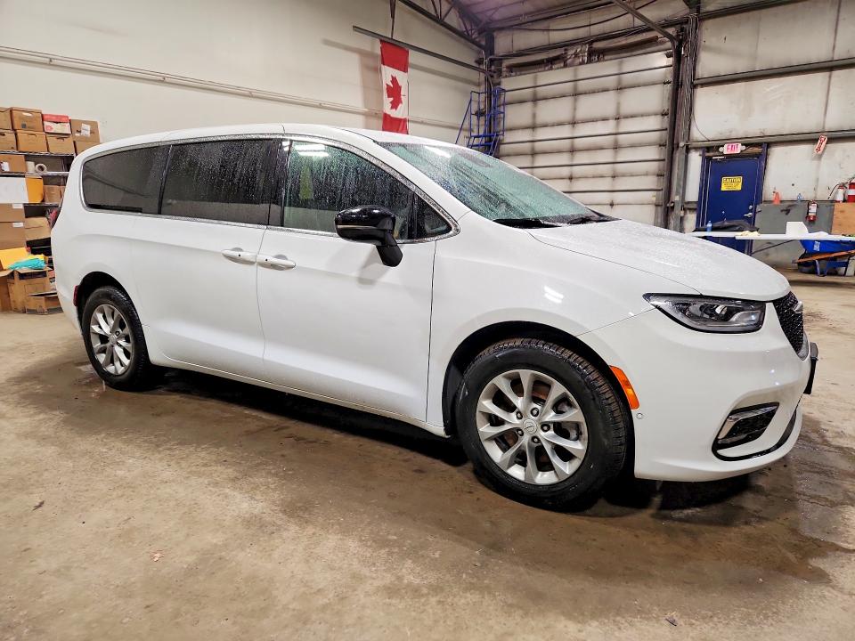 Продажа на аукционе авто 2025 Chrysler Pacifica, vin: 2C4RC3BG0SR592325, номер лота: 56652436
