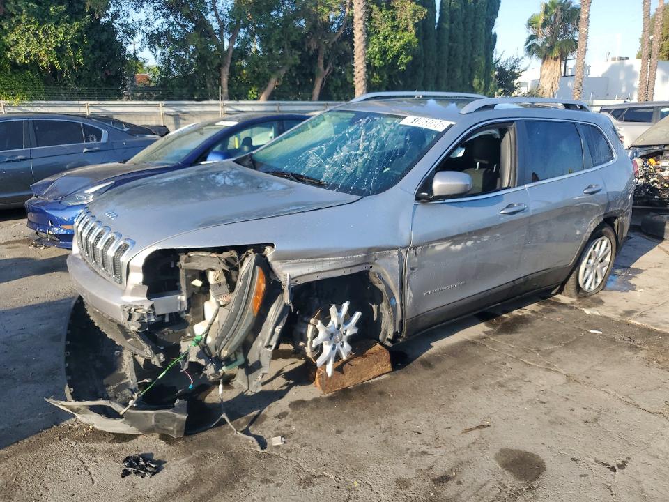Auction sale of the 2017 Jeep Cherokee, vin: 1C4PJLCB6HW508699, lot number: 61063086