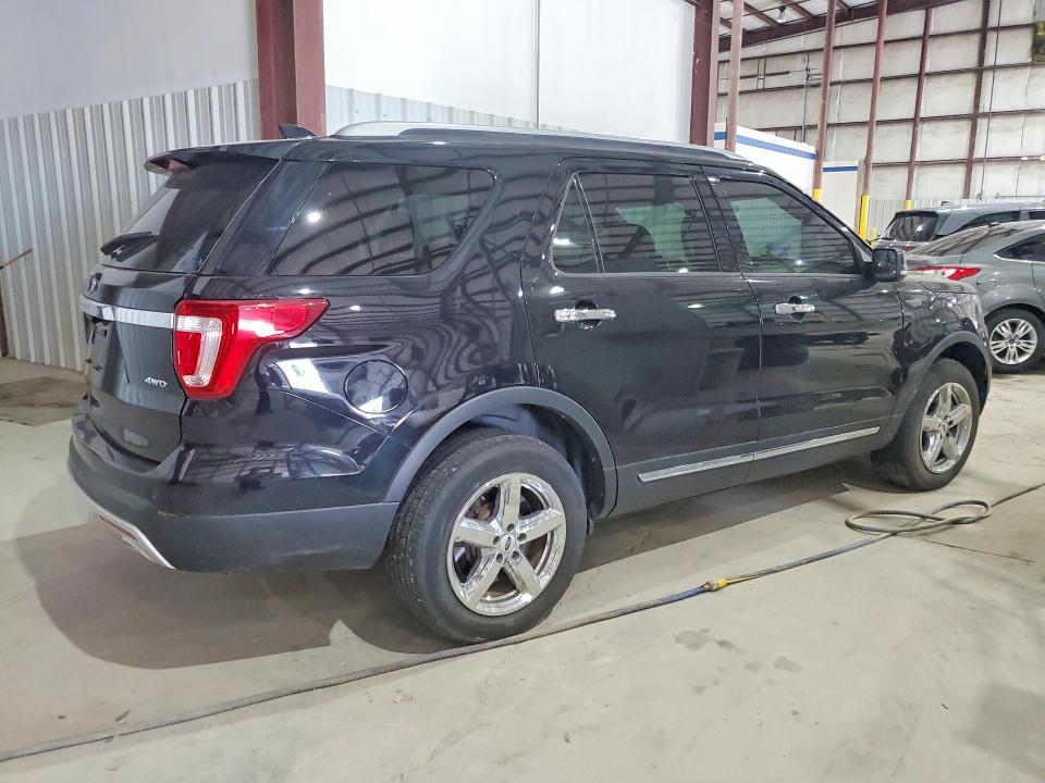 2017 Ford Explorer მანქანა იყიდება აუქციონზე, vin: 1FM5K8D89HGD38221, აუქციონის ნომერი: 61743666
