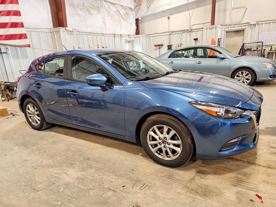 60787956 :رقم المزاد ، 3MZBN1K77HM102010 vin ، 2017 Mazda 3 مزاد بيع