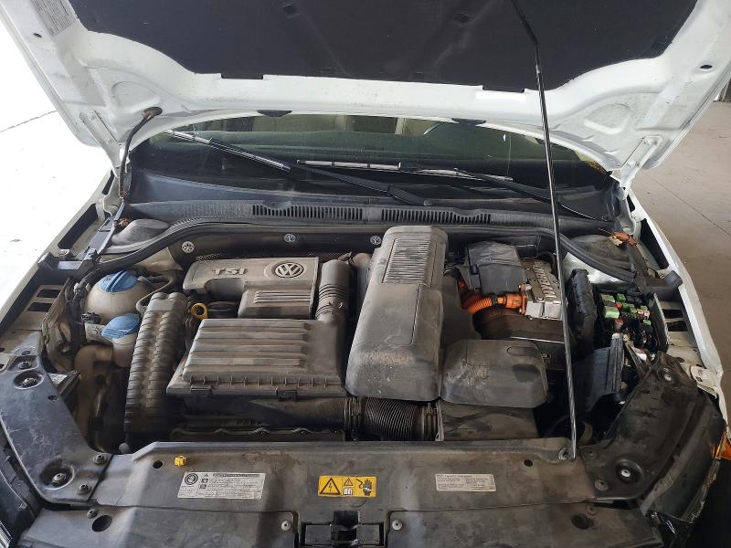 Продажа на аукционе авто 2015 Volkswagen Jetta, vin: 3VW637AJ4FM426598, номер лота: 61733426