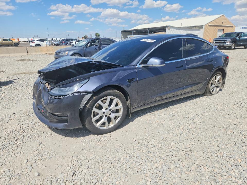 2019 Tesla Model 3 მანქანა იყიდება აუქციონზე, vin: 5YJ3E1EB1KF386706, აუქციონის ნომერი: 61796766