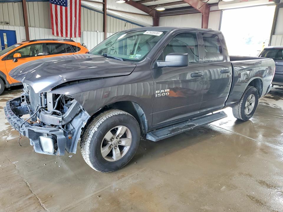62508936 :رقم المزاد ، 1C6RR7FG0JS254363 vin ، 2018 Ram 1500 مزاد بيع