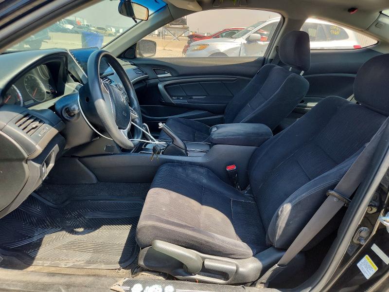 62097776 :رقم المزاد ، 1HGCS1B32BA005803 vin ، 2011 Honda Accord مزاد بيع