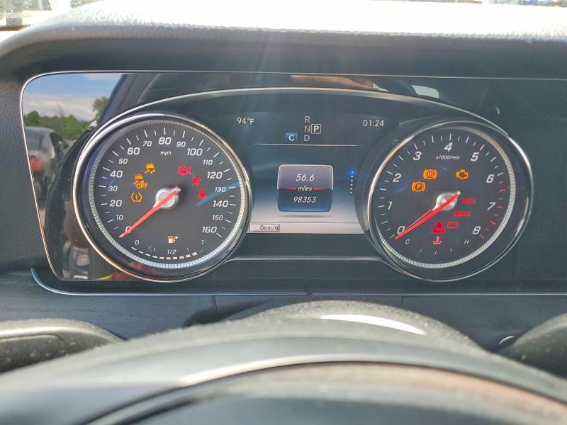 59828686 :رقم المزاد ، WDDZF4JB5JA364459 vin ، 2018 Mercedes-benz E مزاد بيع