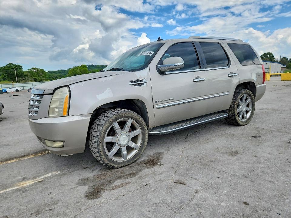 2007 Cadillac Escalade მანქანა იყიდება აუქციონზე, vin: 1GYEC63867R290312, აუქციონის ნომერი: 60893836