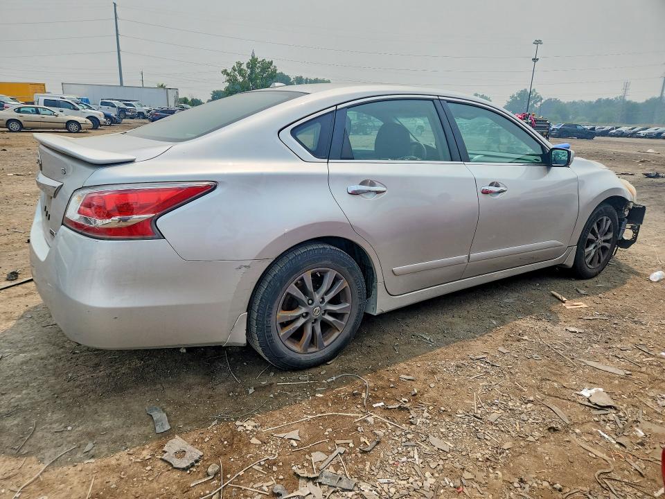 2015 Nissan Altima მანქანა იყიდება აუქციონზე, vin: 1N4AL3APXFC589287, აუქციონის ნომერი: 61215126