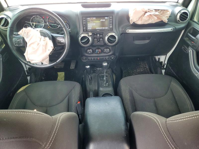61206376 :رقم المزاد ، 1C4BJWEGXHL524989 vin ، 2017 Jeep Wrangler Unlimited مزاد بيع