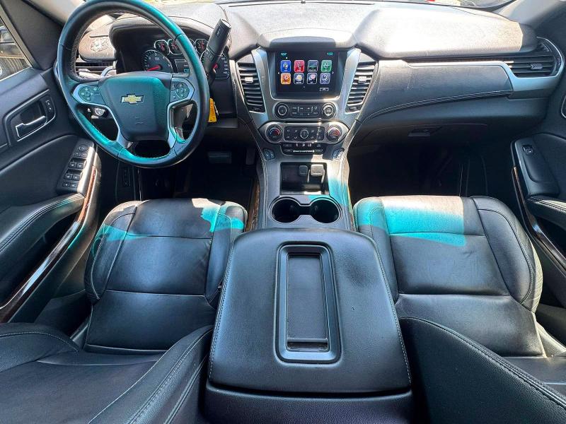 2018 Chevrolet Suburban მანქანა იყიდება აუქციონზე, vin: 1GNSKHKC4JR238205, აუქციონის ნომერი: 62327976