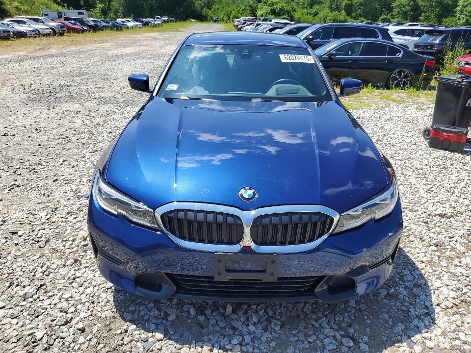 62029476 :رقم المزاد ، WBA5R7C53KAJ84520 vin ، 2019 Bmw 330xi مزاد بيع