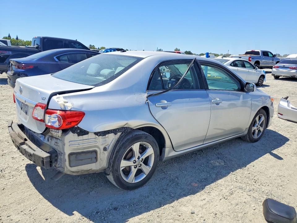 Продажа на аукционе авто 2013 Toyota Corolla, vin: 2T1BU4EE0DC980382, номер лота: 61598226