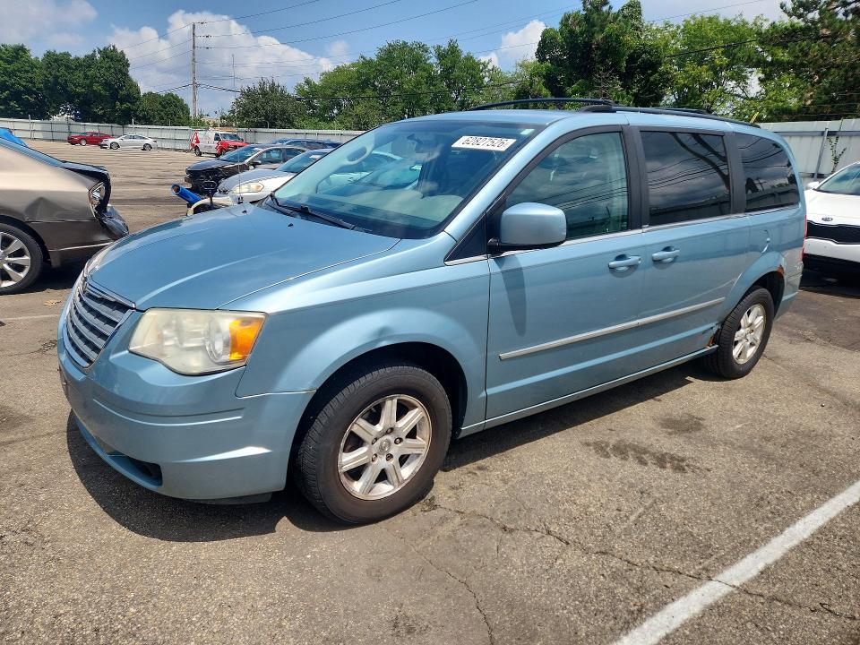 2009 Chrysler Town & Country მანქანა იყიდება აუქციონზე, vin: 2A8HR54159R635607, აუქციონის ნომერი: 62827526