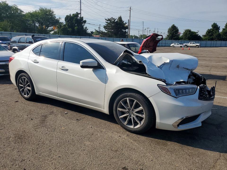 2018 Acura Tlx მანქანა იყიდება აუქციონზე, vin: 19UUB1F37JA004644, აუქციონის ნომერი: 60213816