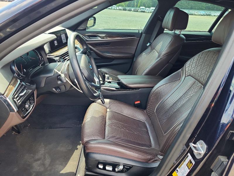 59652606 :رقم المزاد ، WBAJE5C58JG918580 vin ، 2018 Bmw 5 Series مزاد بيع