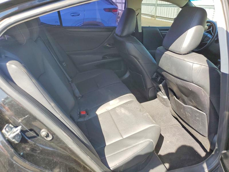 2024 Lexus Es 300h მანქანა იყიდება აუქციონზე, vin: 58ADA1C16RU039050, აუქციონის ნომერი: 61049706