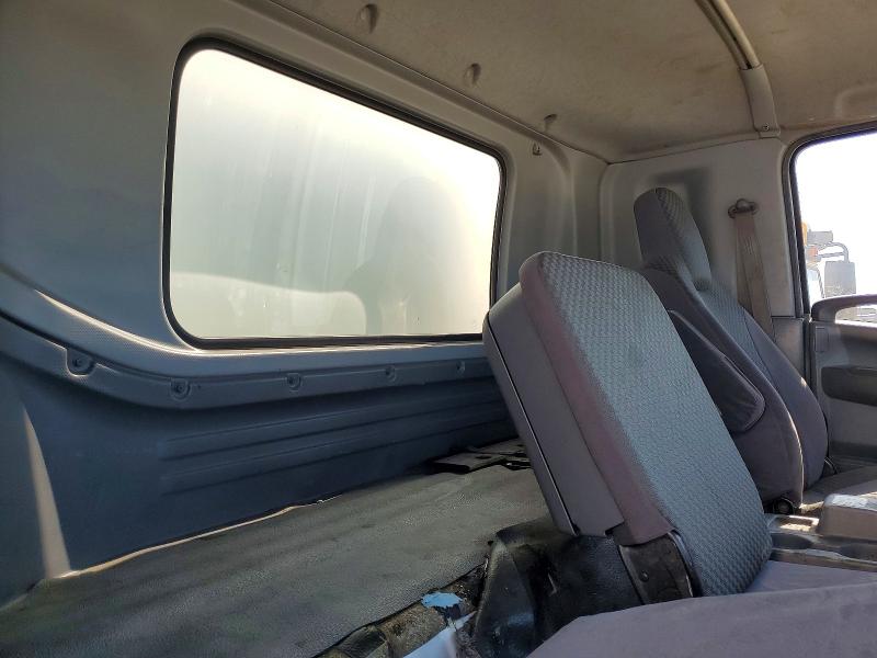 61466276 :رقم المزاد ، 54DKFS165KSG00010 vin ، 2019 Chevrolet 6500xd مزاد بيع