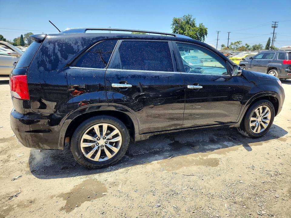 62708876 :رقم المزاد ، 5XYKW4A26CG256561 vin ، 2012 Kia Sorento مزاد بيع