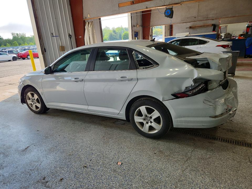 61014526 :رقم المزاد ، 3VWC57BU1KM130504 vin ، 2019 Volkswagen Jetta مزاد بيع