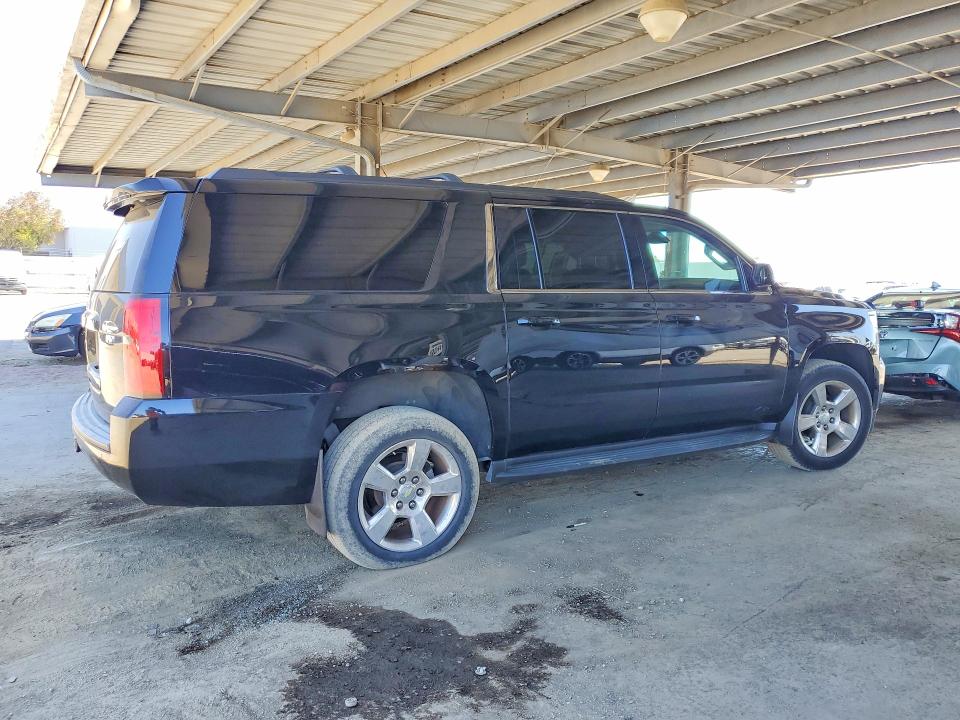 Продаж на аукціоні авто 2020 Chevrolet Suburban, vin: 1GNSCHKC6LR121726, номер лоту: 61186026