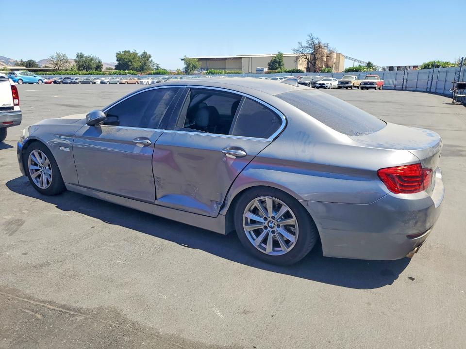 63085466 :رقم المزاد ، WBA5A5C55FD523939 vin ، 2015 Bmw 528 مزاد بيع