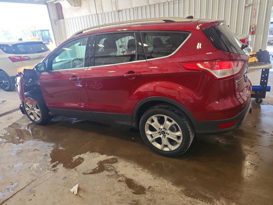 Продажа на аукционе авто 2015 Ford Escape, vin: 1FMCU9J92FUC57631, номер лота: 60972126