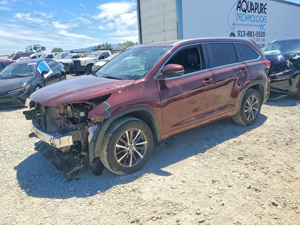 Продажа на аукционе авто 2018 Toyota Highlander, vin: 5TDKZRFH5JS260781, номер лота: 60076726