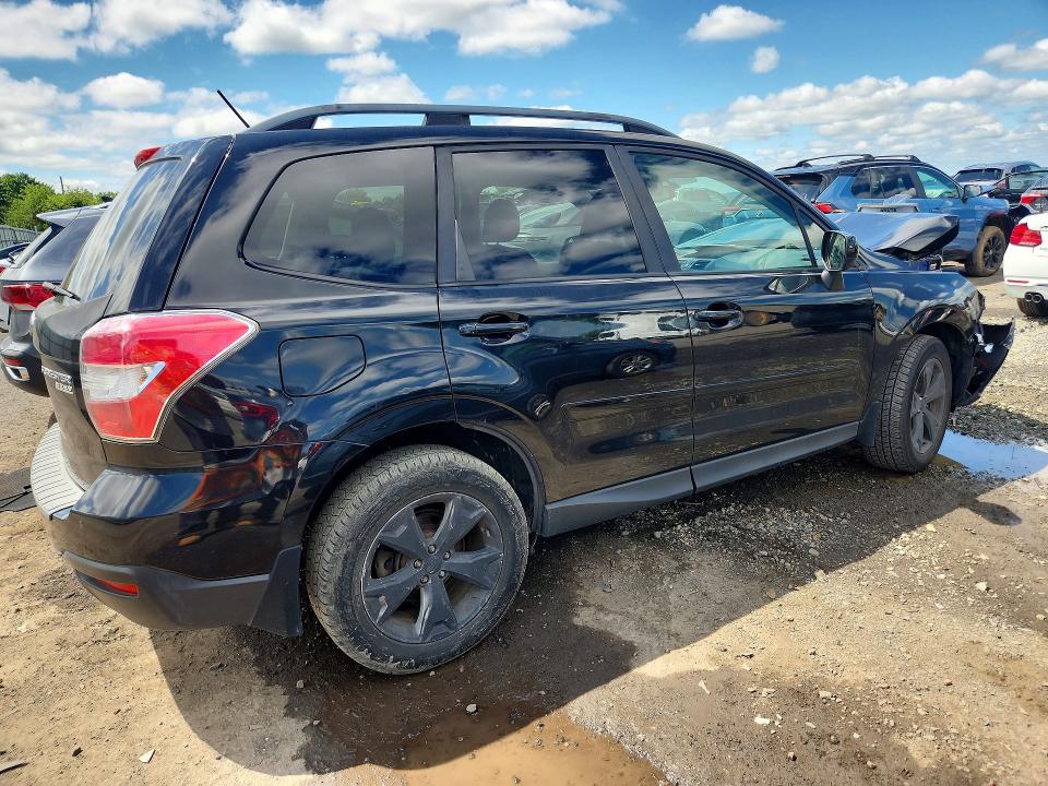 60138056 :رقم المزاد ، JF2SJAEC4EH537446 vin ، 2014 Subaru Forester مزاد بيع