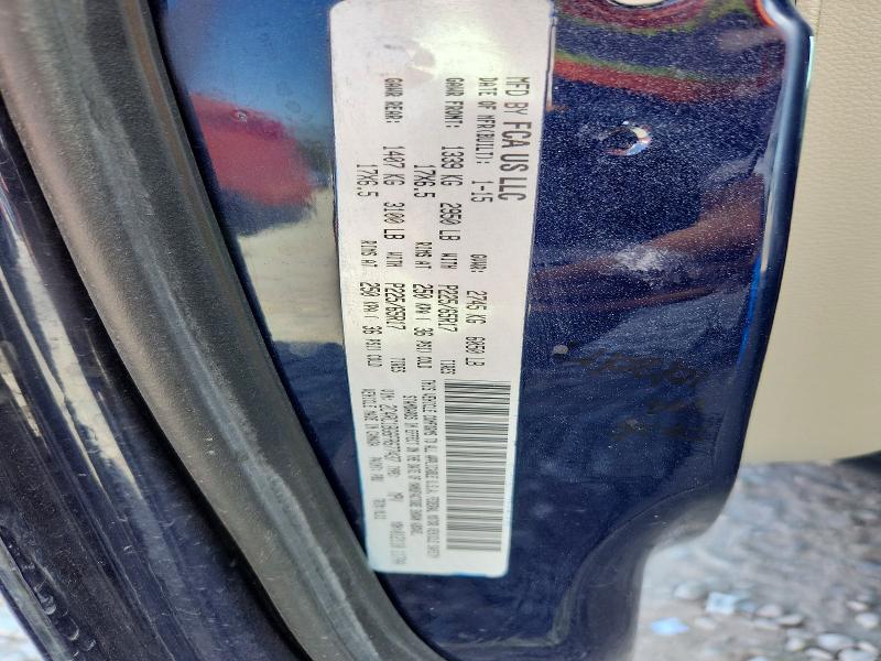 60754156 :رقم المزاد ، 2C4RC1BG6FR677437 vin ، 2015 Chrysler Town & Country مزاد بيع