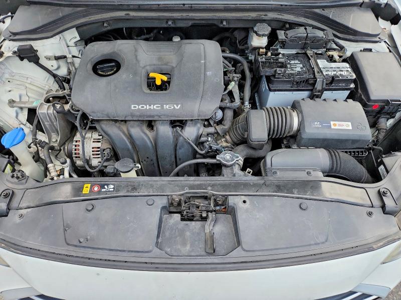 61085516 :رقم المزاد ، 5NPD84LF7HH050250 vin ، 2017 Hyundai Elantra مزاد بيع