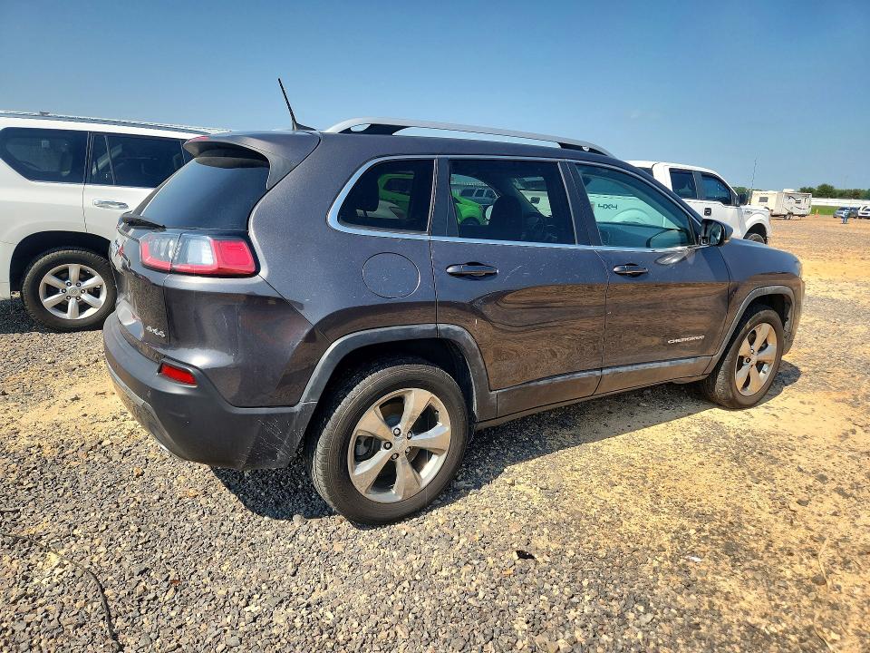 62103526 :رقم المزاد ، 1C4PJMDX5KD460048 vin ، 2019 Jeep Cherokee مزاد بيع